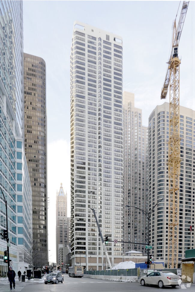 Building Photo - 400 E Ohio St