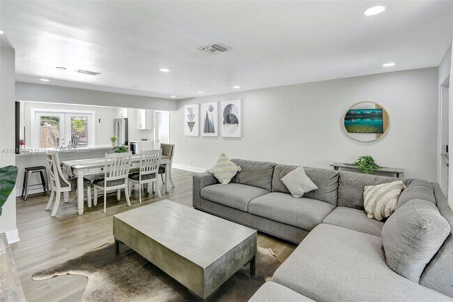 Building Photo - 2809 NW 7th Ave