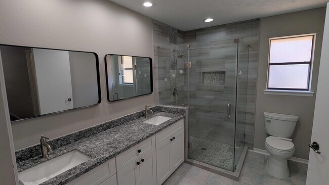 Building Photo - 21355 Park Tree Ln