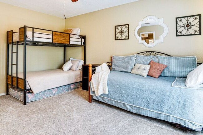 Building Photo - 3601 Medford Ct