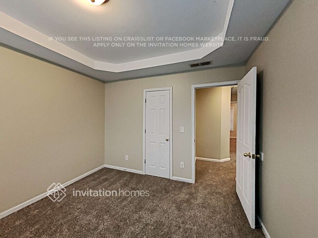 Building Photo - 134 Eastlake Landing