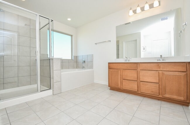 Building Photo - 8138 Leisure Pt Dr