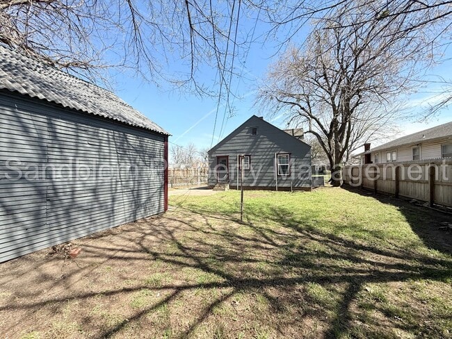 Building Photo - For Lease | Midtown Tulsa | Available Now!