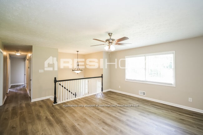 Building Photo - 7379 Bethsaida Dr