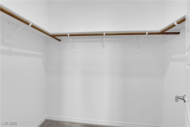 Building Photo - 195 Vander Rdg St