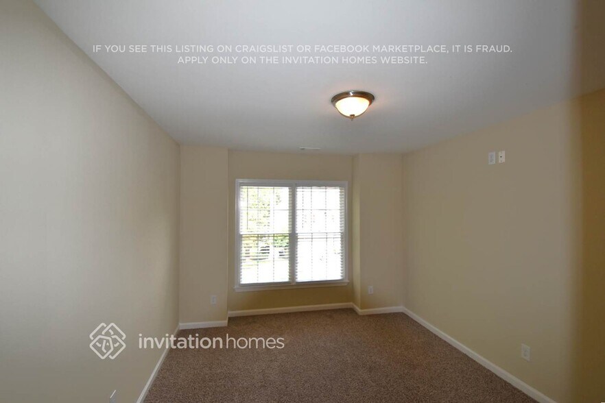 Building Photo - 1604 Trilogy Park Dr