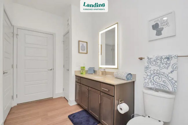 Building Photo - 698 Basilica Bay Dr