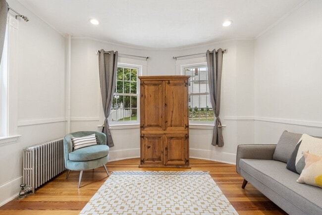 Building Photo - 23 Goethe St