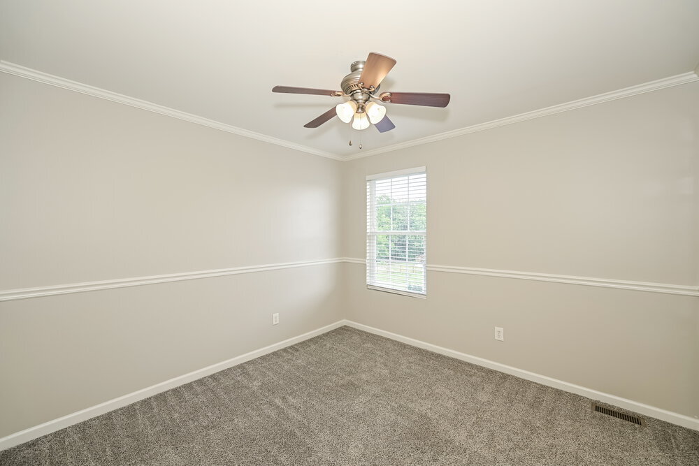 Building Photo - 1016 Solomon Ln