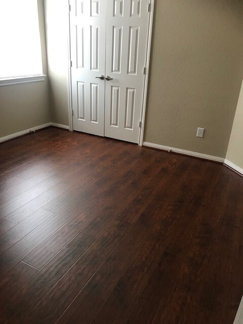 Building Photo - 19930 Kendall Lake Dr