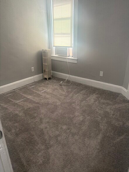 Building Photo - 3309 Presstman St