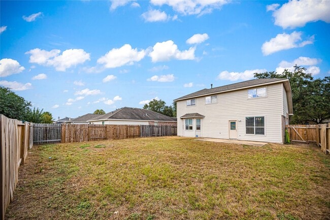 Building Photo - 20007 Goldlake Dr