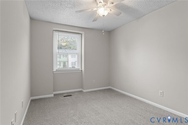 Building Photo - 2613 Chancer Dr