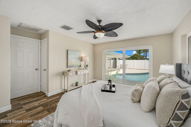 Building Photo - 458 Sandpiper Dr