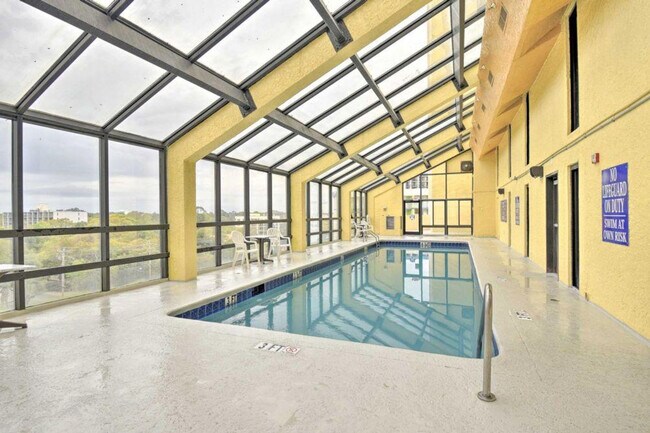 Building Photo - 6900 N Ocean Blvd