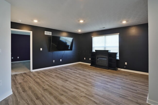 Building Photo - 5904 Annaberg Dr