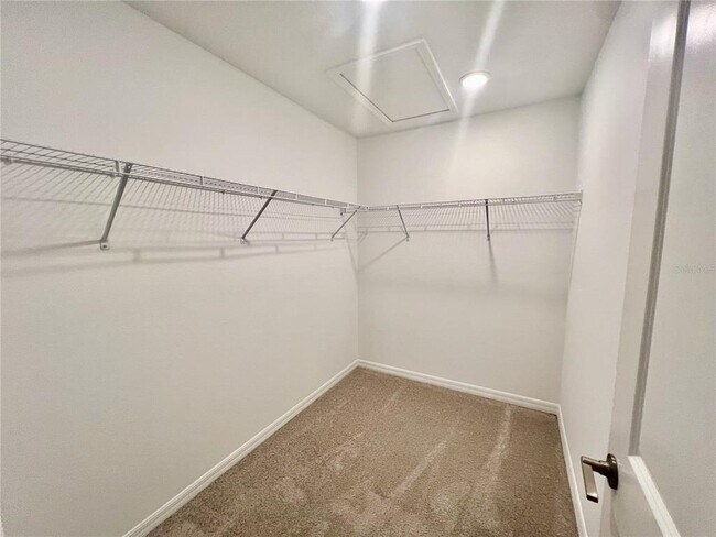 Building Photo - 1287 Axel Graeson Ave