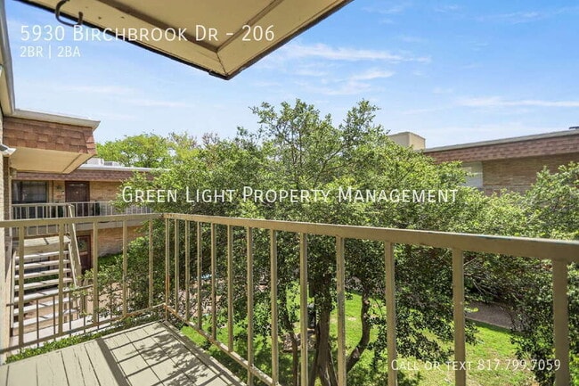 Building Photo - 5930 Birchbrook Dr