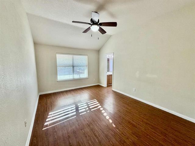 Building Photo - 900 Timber Oaks Ln