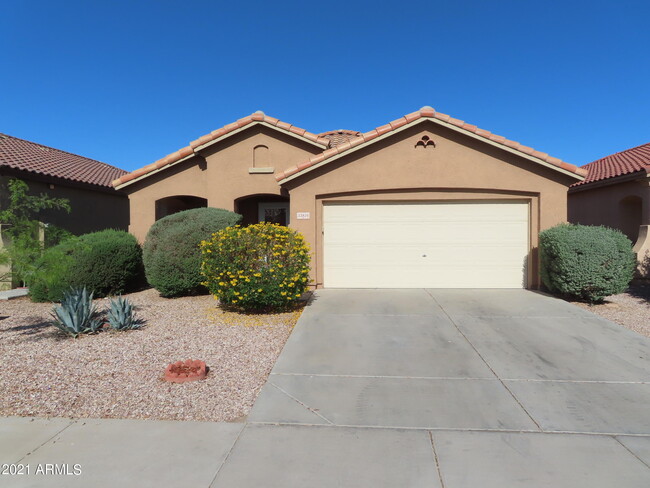 Primary Photo - 33816 N Cherry Creek Rd