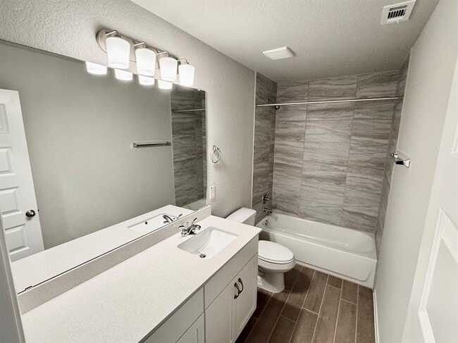 Building Photo - 11624 Comano Dr