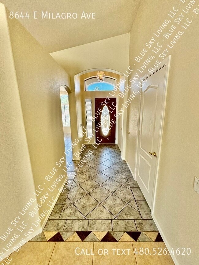 Building Photo - 8644 E Milagro Ave