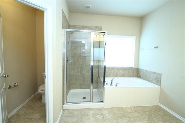 Building Photo - 4817 Green River Dr