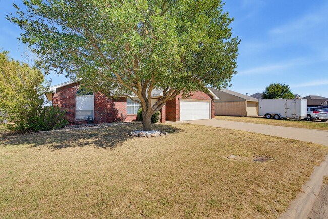 Building Photo - 7917 Thompson Pky