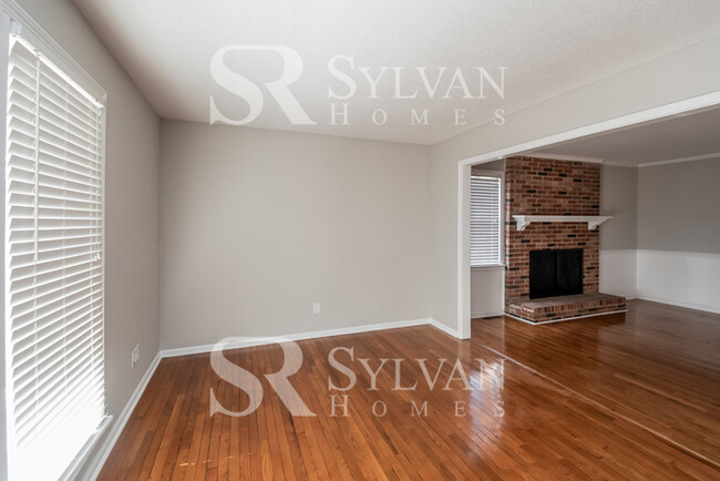 Building Photo - Unlock life's next chapter in this 3 BR, 2...