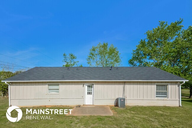 Building Photo - 3848 Centerville Hwy