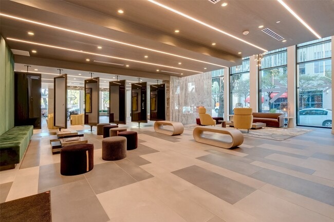 Building Photo - 1211 Caroline St