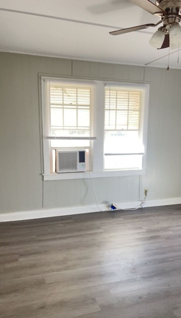 Building Photo - 3 Bed/1 Bath House