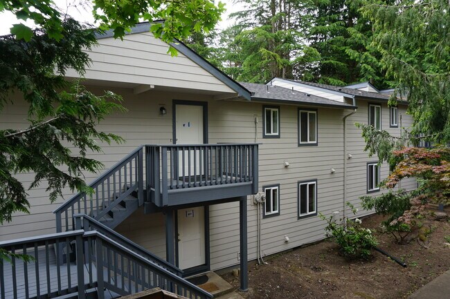 Building Photo - 7218 NE 16th Ave