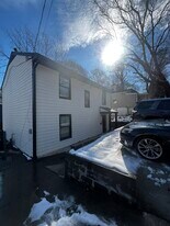 Building Photo - 1051 Curran St NW