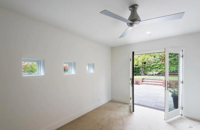 Building Photo - 1309 Nye St