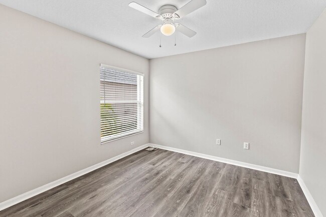 Building Photo - Great Home