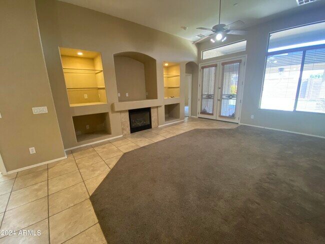 Building Photo - 13510 W Avalon Dr
