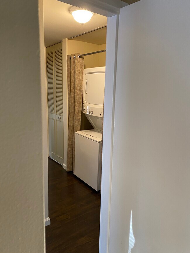 Washer dryer - 57 Birchwood Rd