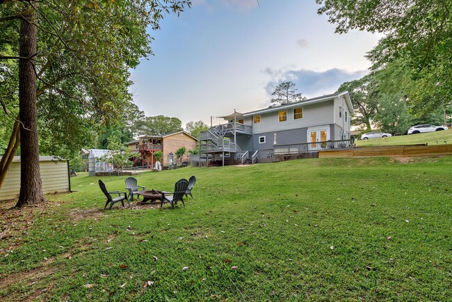 Building Photo - 112 Magnolia Cir