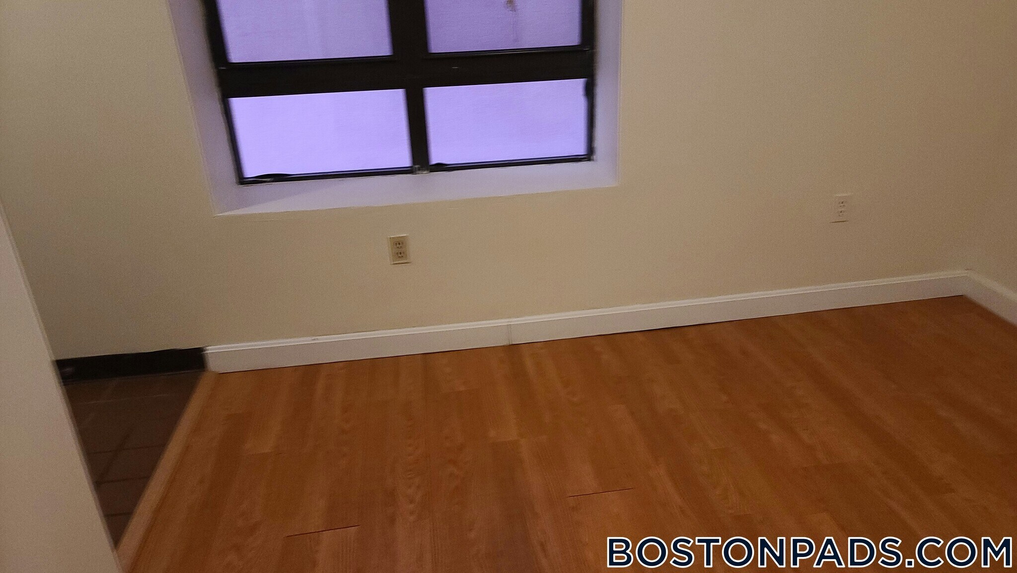 Building Photo - 81 Essex St