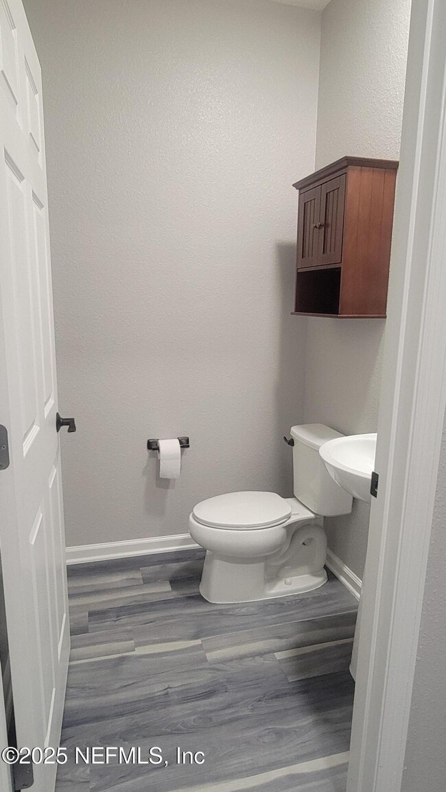 Building Photo - 6413 Timber Cv Ct