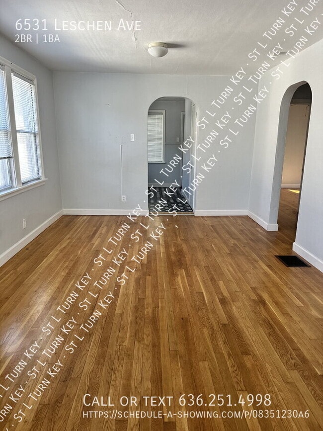 Building Photo - 6531 Leschen Ave