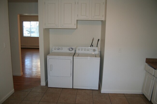 Building Photo - 2525 S Sheridan Blvd