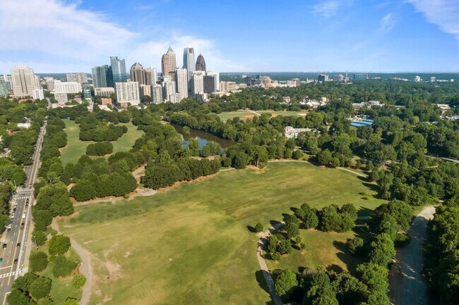 Building Photo - 940 Piedmont Ave NE