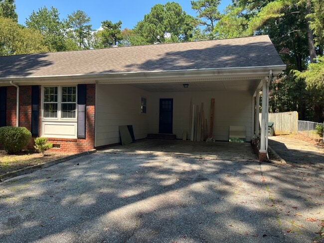 Building Photo - 4718 Rembert Dr