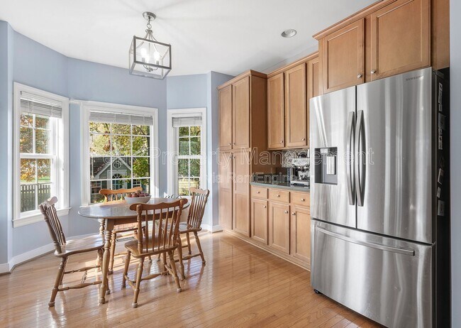 Building Photo - 9069 Brigadier Rd