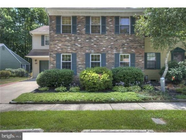 Building Photo - 19 Fawnhollow Ct