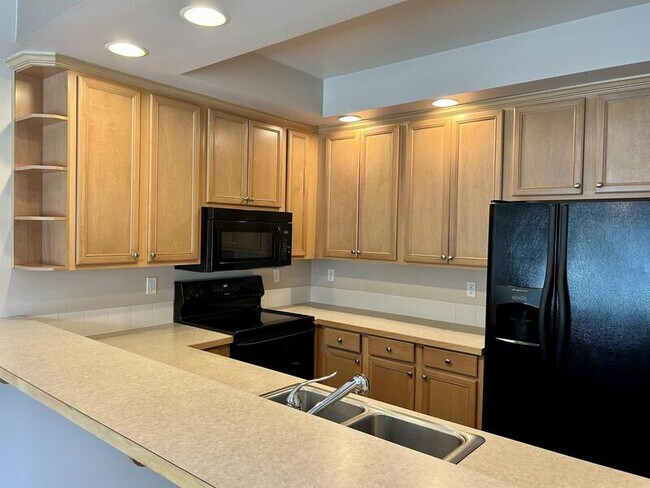 Building Photo - 4625 Celia Way