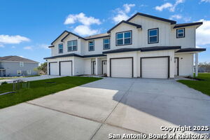Building Photo - 130 Damon Dv