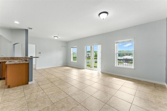 Building Photo - 6524 S Goldenrod Rd